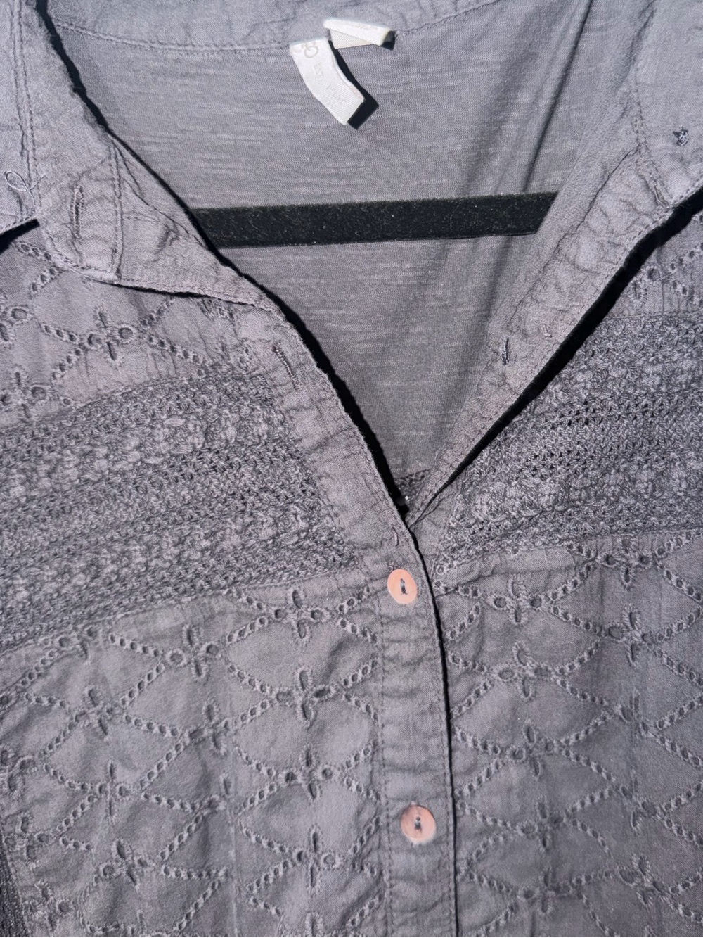 Lace button down - Picture 3 of 4